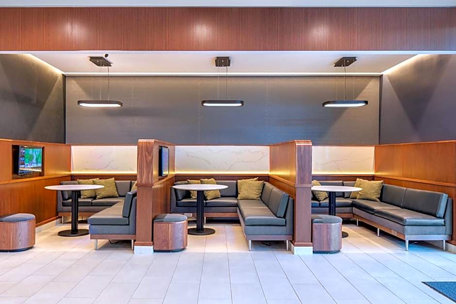 Courtyard by Marriott Conway