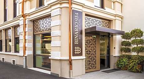 Smart Hotel Binario - Self Check-In