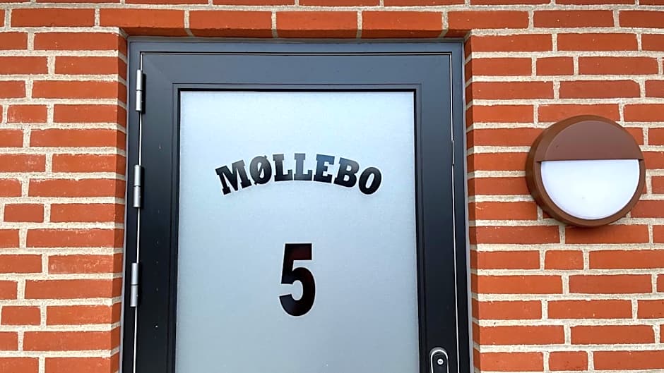 Holiday Rooms Møllebo