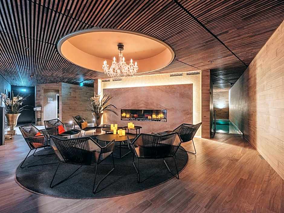 Lydia Hotel