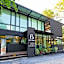 BB House Mini Suite Hotel