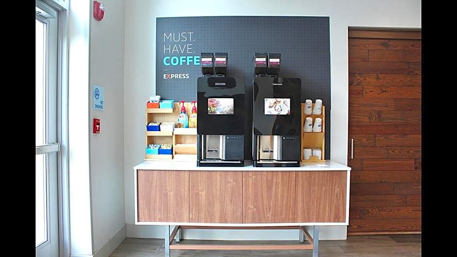 Holiday Inn Express Amherst - Lockport by IHG