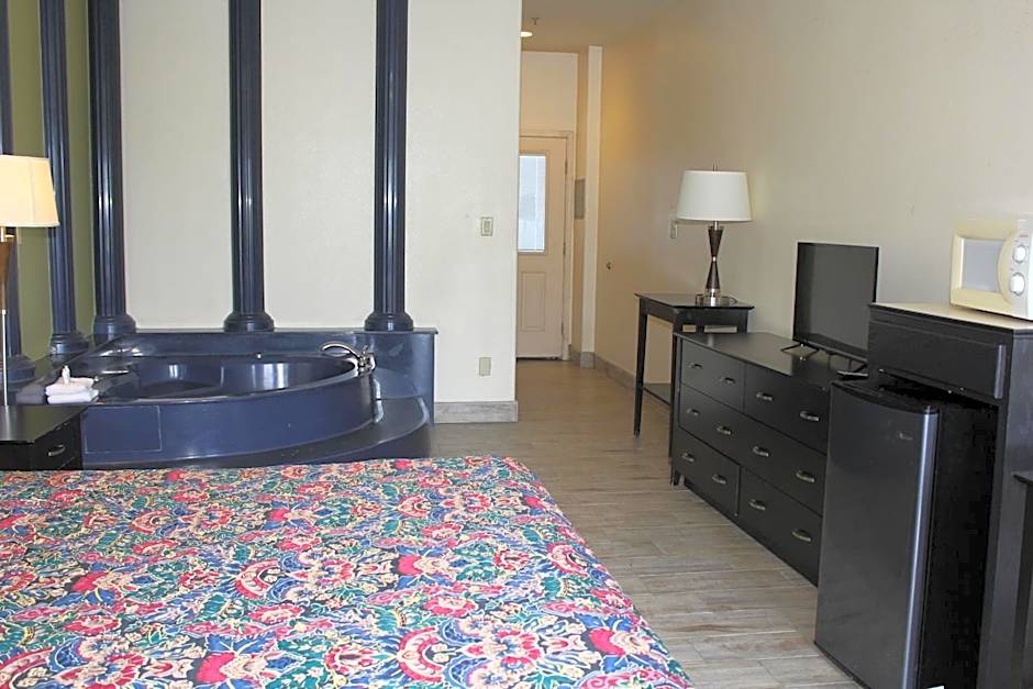 Casa Bella Hotel and Suites