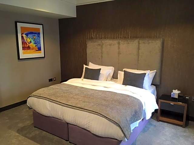 DoubleTree by Hilton Belfast City Ten Square