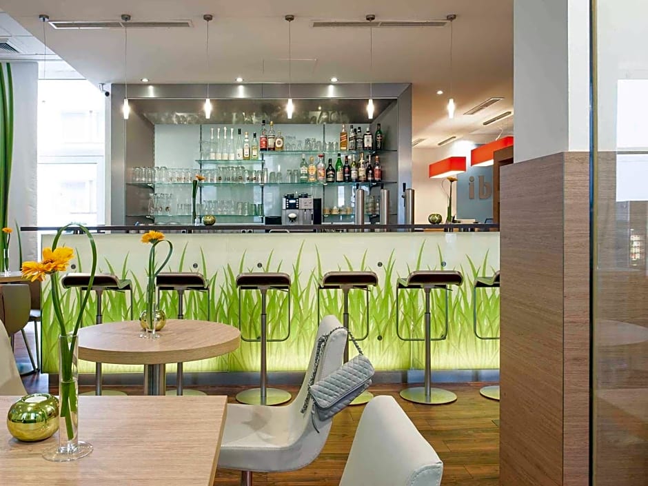 ibis Hotel Düsseldorf Hauptbahnhof
