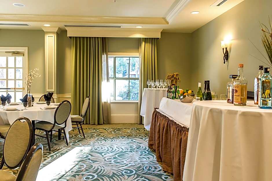 Courtyard by Marriott Charleston Mt. Pleasant