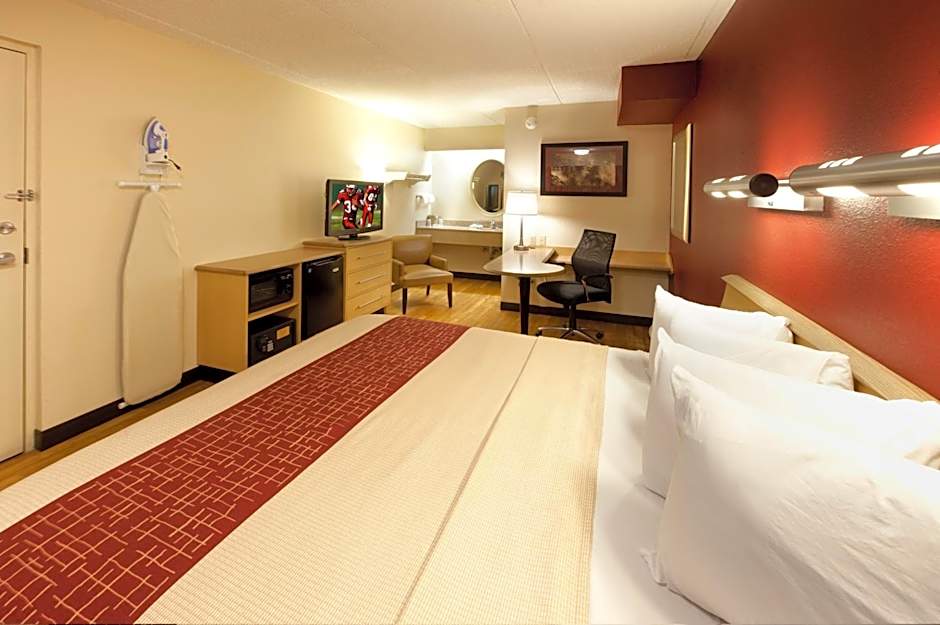 Red Roof Inn Dayton North Airport