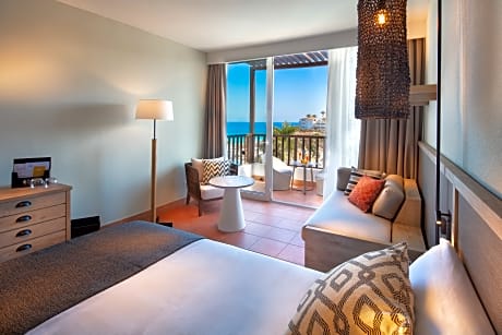 Standard Room side sea view 2 Adults