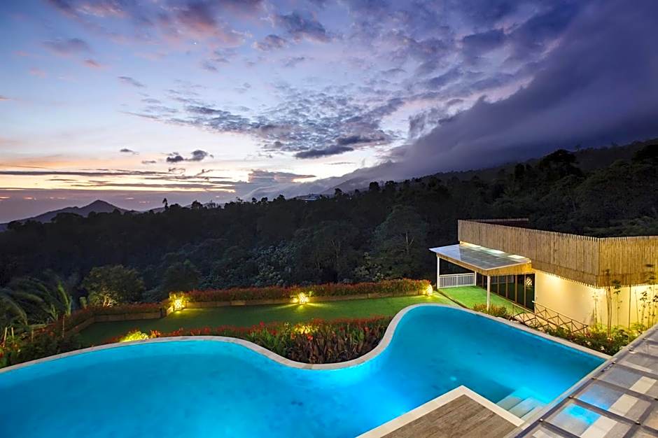 Giriwood Hotel & Villa
