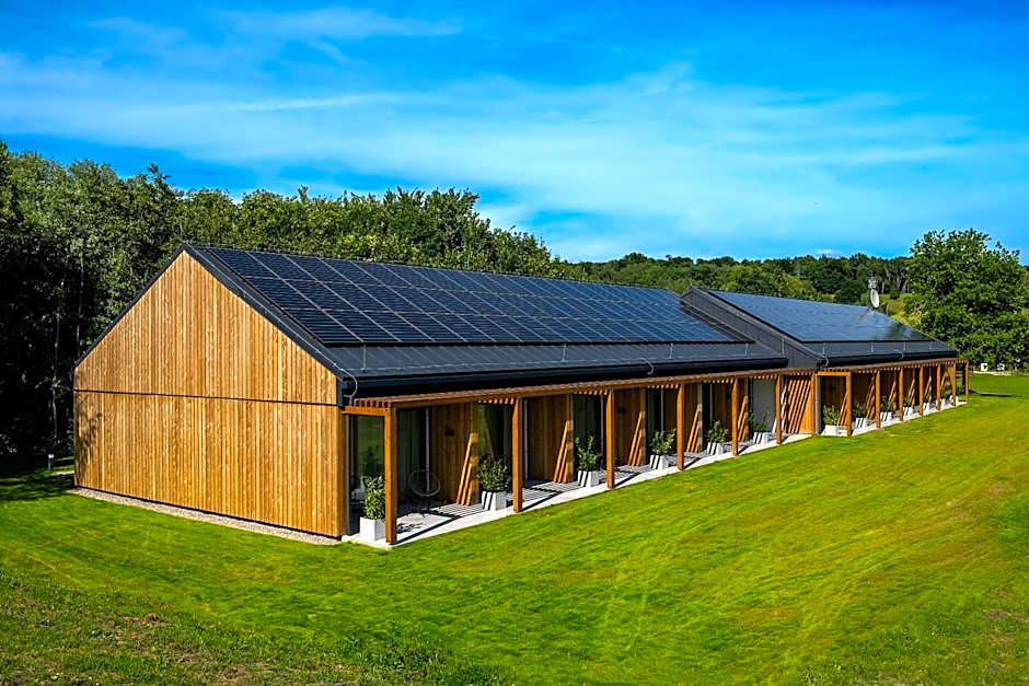 Binowo Park Golf Garden Rooms