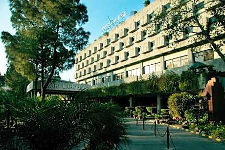 Avari Lahore Hotel