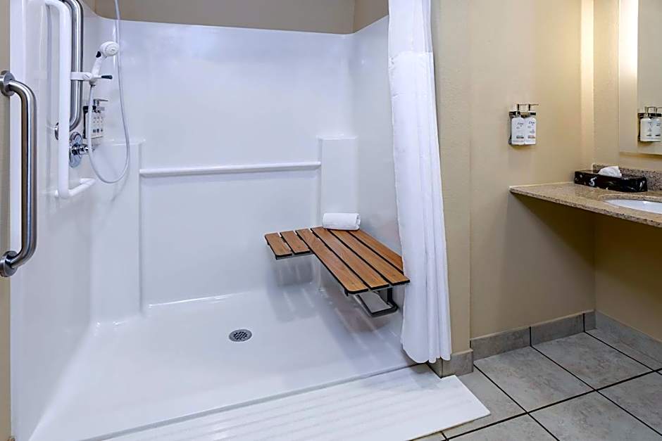 Holiday Inn Quincy By IHG