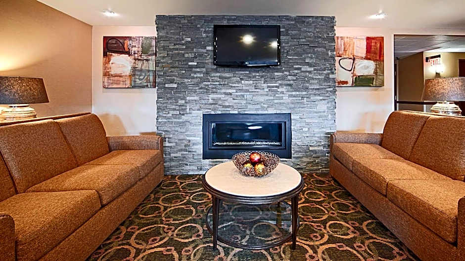 Comfort Inn & Suites Copley Akron