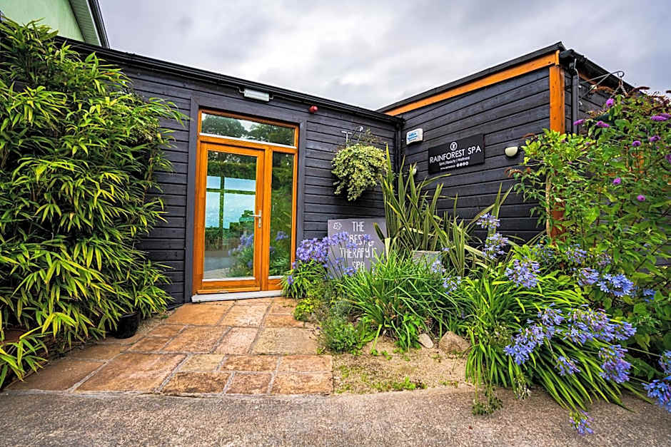 Summerhill House Hotel