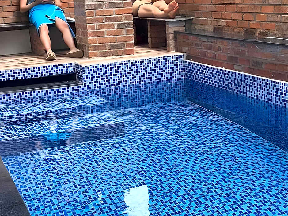 Hue Four Seasons Hotel