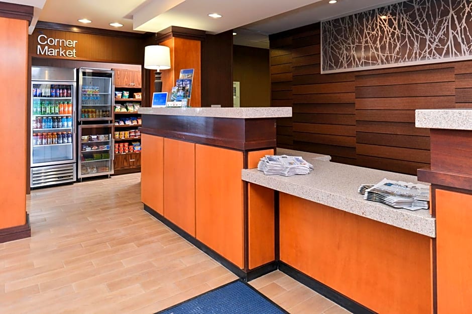 Fairfield Inn & Suites Bloomington