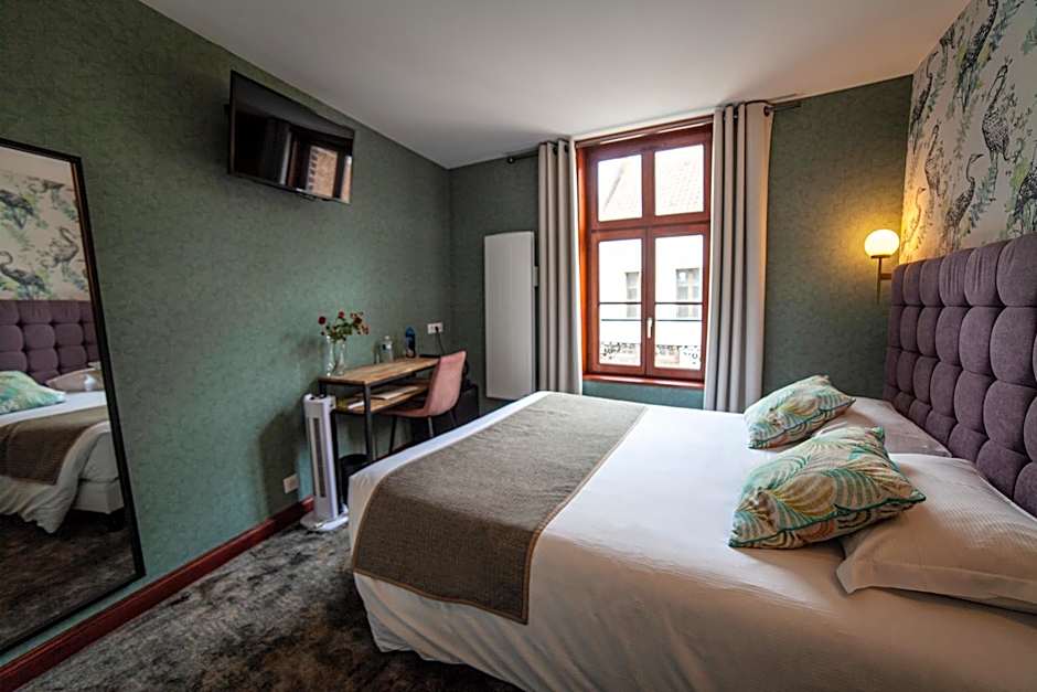 Logis Hôtel & Restaurant - Les Hauts de Montreuil