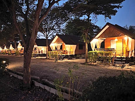 Ing Nam Tha Jin (Tha Jin Resort)