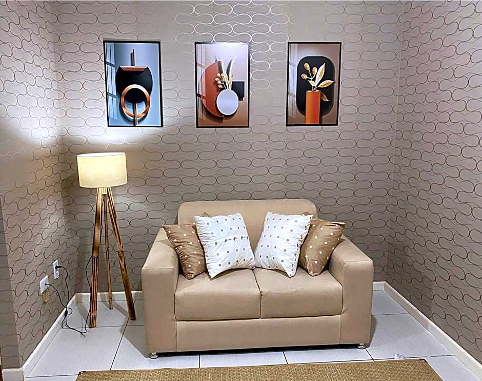 FLAT Boa Viagem - 50m da Praia - Garagem GRÁTIS - 24H CHECK IN - SEM AR CONDICIONADO