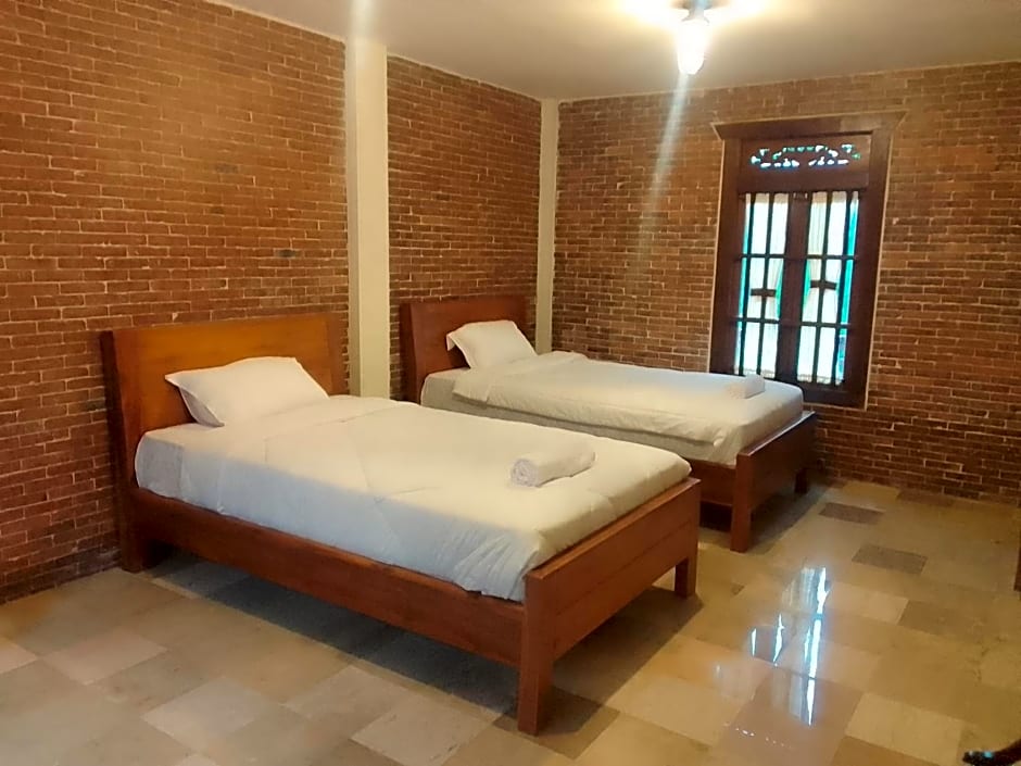 Joglo Kecombrang Bromo