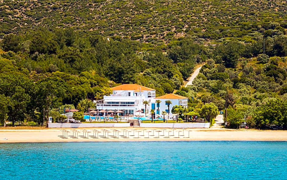 Kamari Beach Hotel