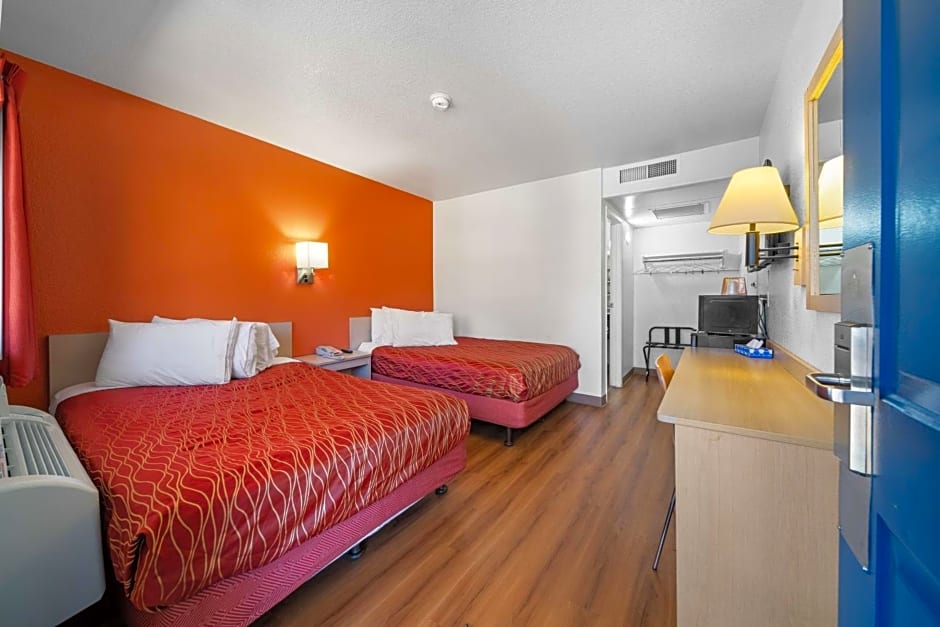Motel 6-Big Bear Lake, CA