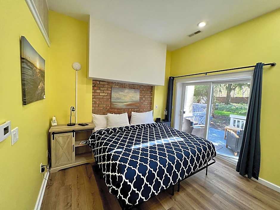 New Buffalo Inn & Spa