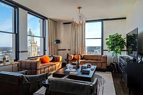 1 Bedroom Suite, 1 King