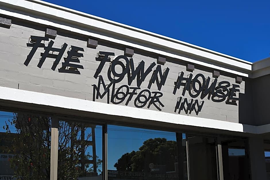 The Town House Motor Inn