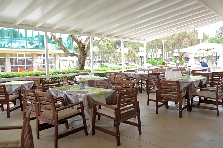 Hotel Mirage