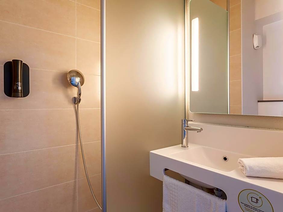 B&B HOTEL Aix en Provence Venelles