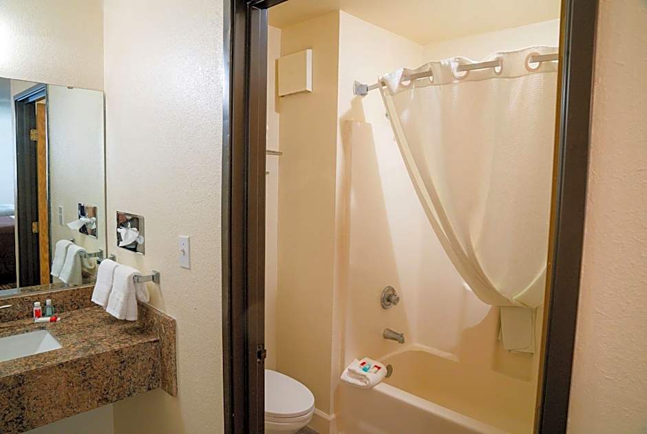 Super 8 by Wyndham Yuma