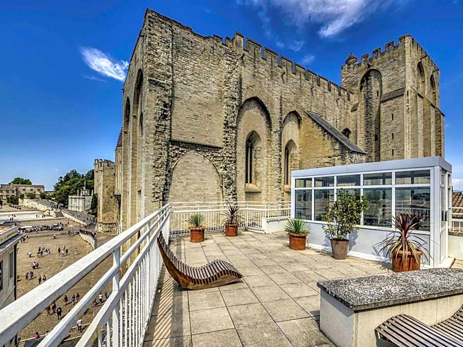 Photo 1 of 50 of Mercure Avignon Centre Palais des Papes