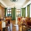 Hotel & Restaurant Waldschloss