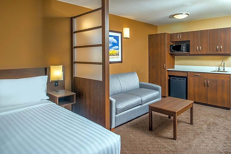 Microtel Inn & Suites By Wyndham Red Deer