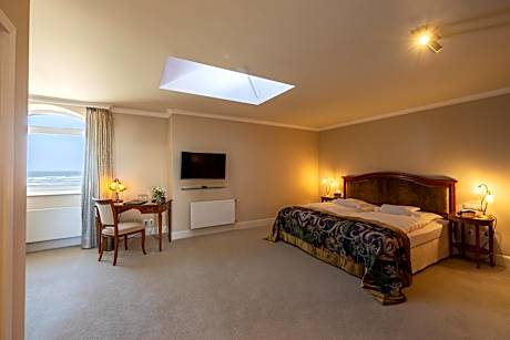 Double Room with Side Sea View