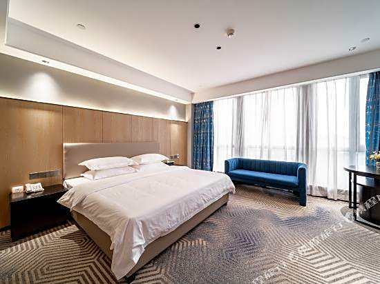 Flying Song Hotel(Ningbo Baihe Metro Station Caihong South Road Store)