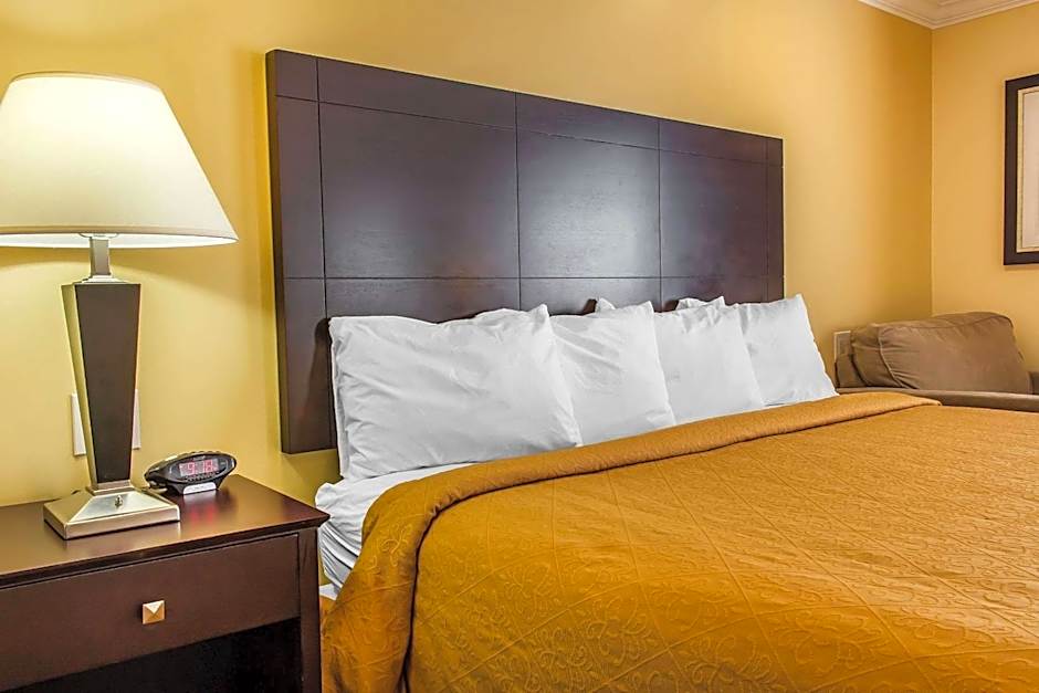 Quality Inn Near Mountain Creek