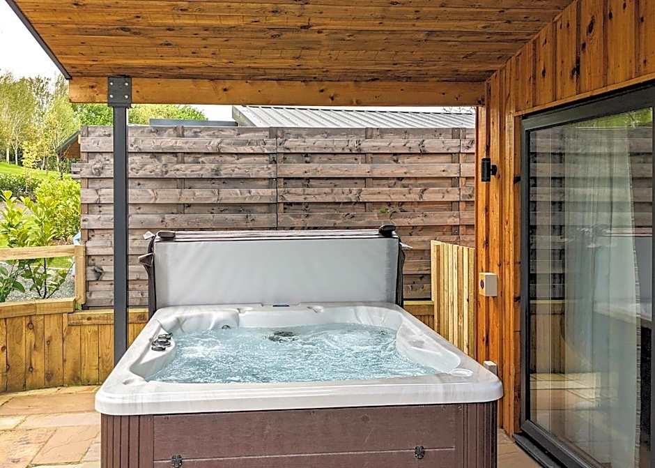 The Warrens At Foxtail