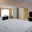 DoubleTree by Hilton Hotel Syracuse