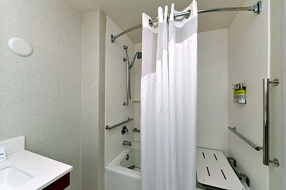 Holiday Inn Express Lodi By IHG
