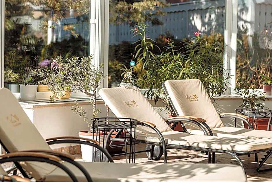 Hotel Enzian Genziana