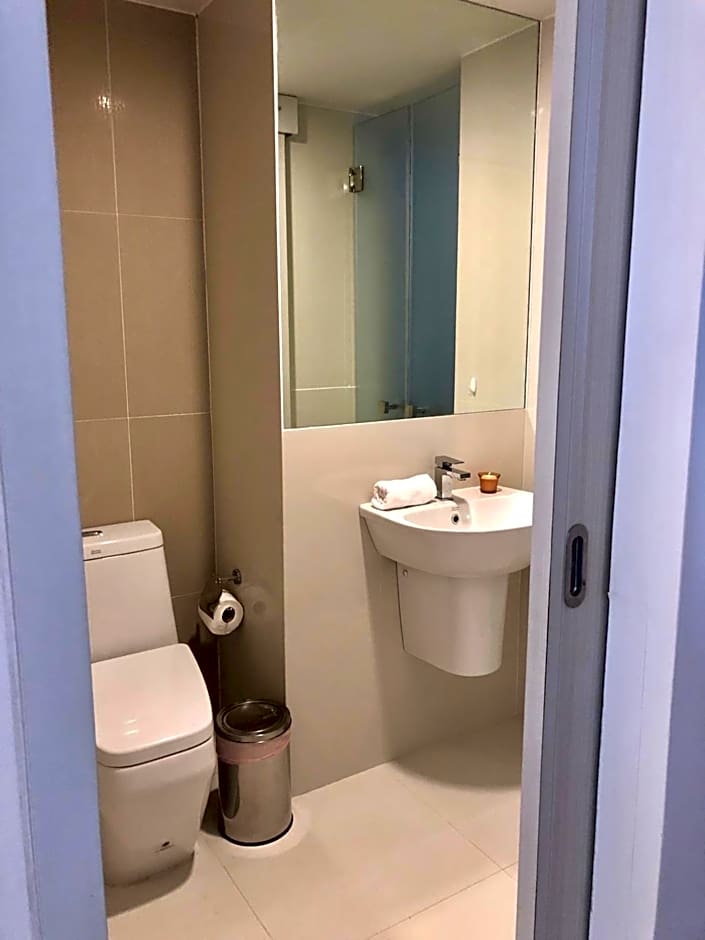 The Aristo by Holy Cow, 2-BR, 60 m2, pool view