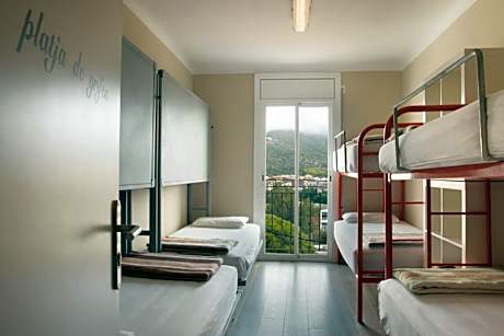 Bed in 8-Bed Dormitory Room