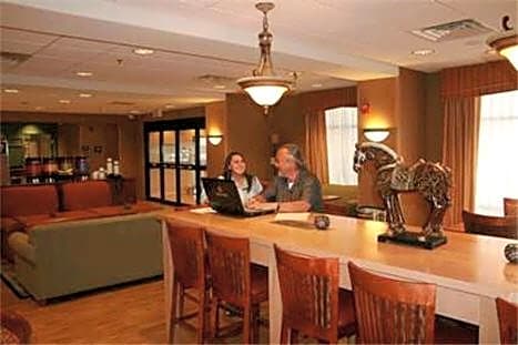 Hampton Inn Garden City
