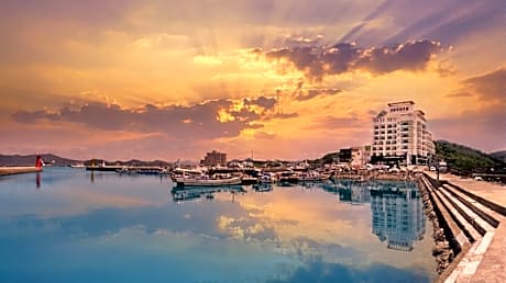 Palm Beach Resort