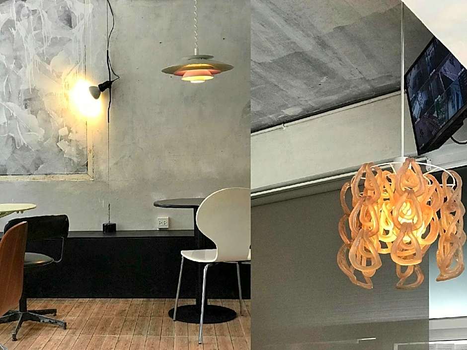 Sidewalk Boutique Hotel