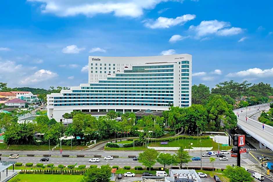 Photo 1 of 50 of Thistle Johor Bahru Hotel