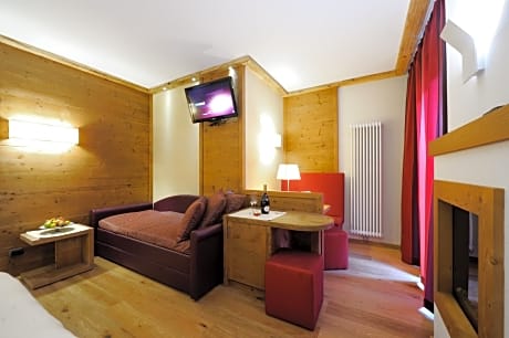 Junior Suite with Balcony