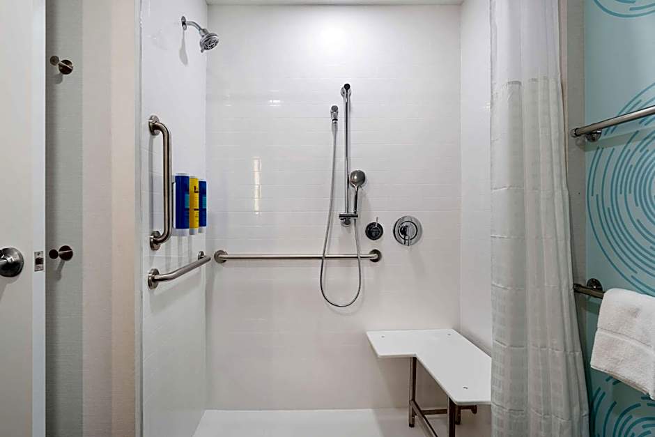 Tru By Hilton Cartersville, GA